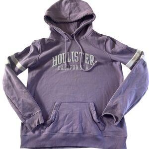 Hollister Men's Lavender Hoodie